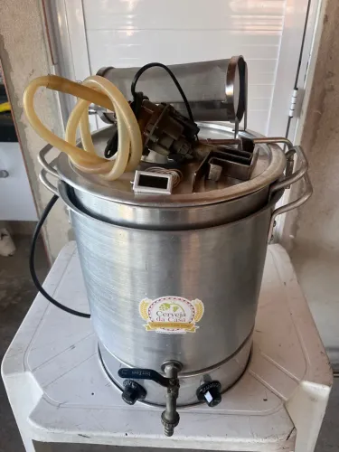 Panela Elétrica para produção de 25 Litros  de cerveja.