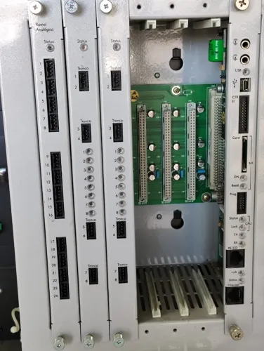 CENTRAL  PABX IMPACTA 140 INTELBRAS