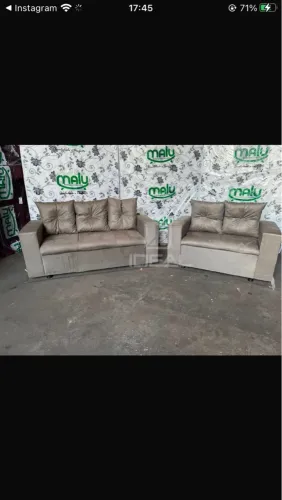 Conjunto de Sofás 2 e 3 Lugares - Novo