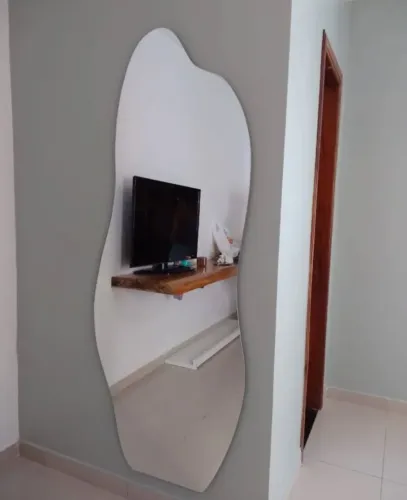 Espelho Decorativo Orgânico Moderno. Fazemos sob medidas.