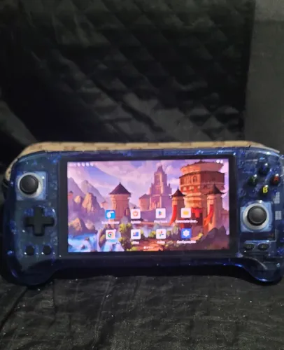 Vídeo Game Portátil RG556