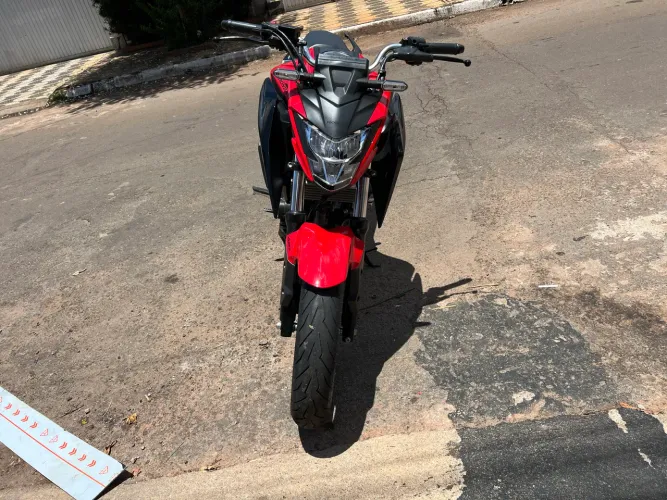 Cb Twister 300cc zerada