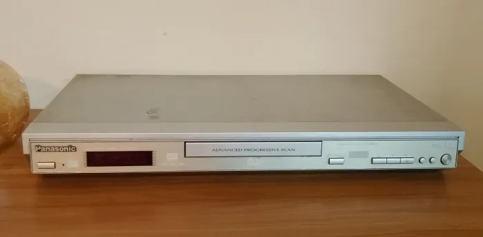 Dvd Panasonic prata grande 