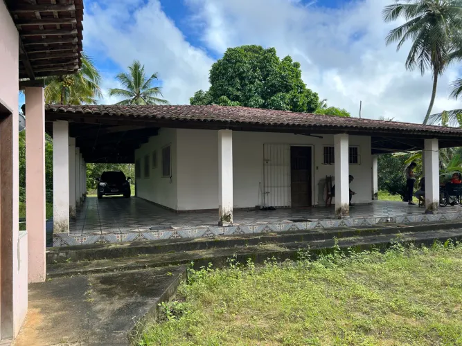 Chácara com 8.985m2