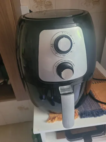 Vendo Air-Fryer nova nunca foi usada.