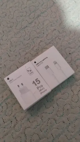 Carregador de iPhone Apple