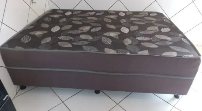 Cama box casal