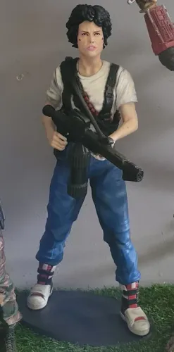 Boneco 45cm Ellen Ripley 1/4 Aliens o resgate action figure