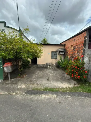 Vendo casa com 4 quartos no riacho doce R$ 130.000 -Entrada R$ 80.000 + R$ 2.000 por mês