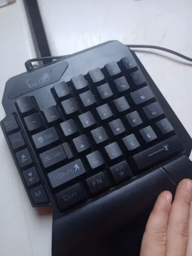 Teclado de um mão