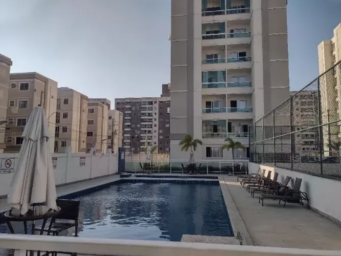 Alugo Apto 2/4 em Lauro de Freitas