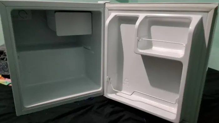 Frigobar Hisense 45 litros $500