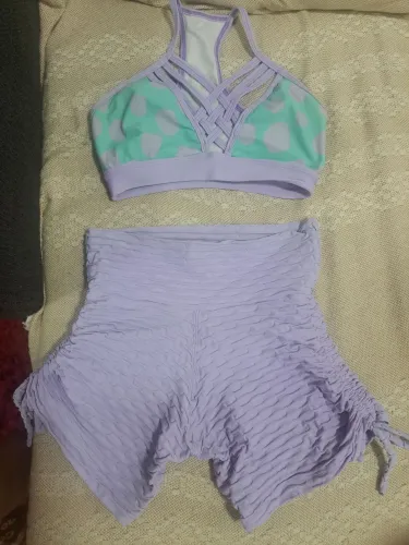 Conjunto Fitness Feminino Top e Short