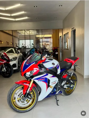 Honda Fireblade cbr 1000