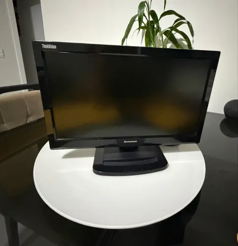 MONITOR LENOVO THINKVISION