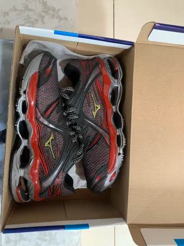 Mizuno pro1 vermelho 