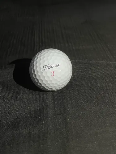 Bola de golf Titleist ProV1x