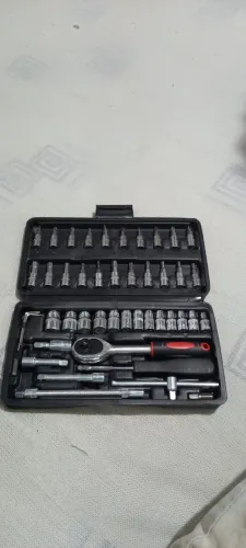 Caixa de ferramentas com 45 peças