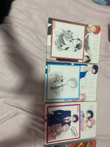 Mangas/ anime / volumes de Wotakoi + Tokyo Ghoul re