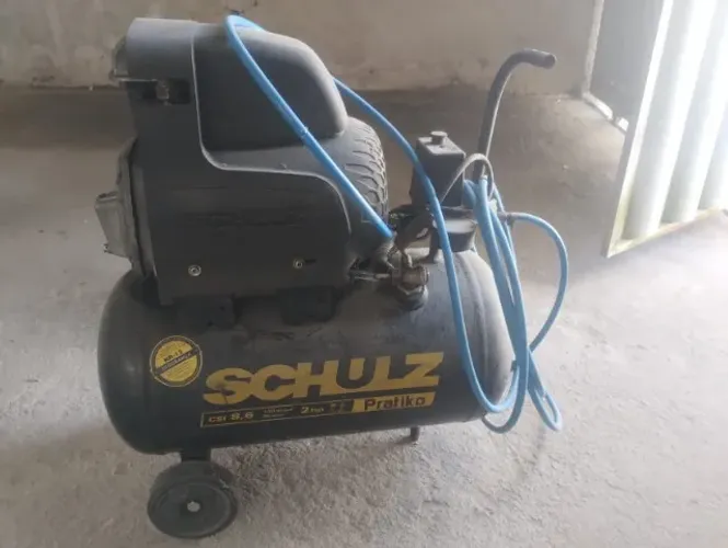Compressor De Ar Schulz Csi8,6/25l 2cv Pratic Air 220v