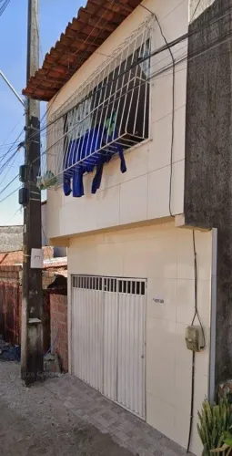 Casa a venda no bairro Raquel de Queiroz. (Itaperi)