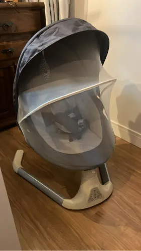 Cadeirinha de balanço