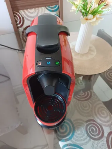 Cafeteira expresso três corações
