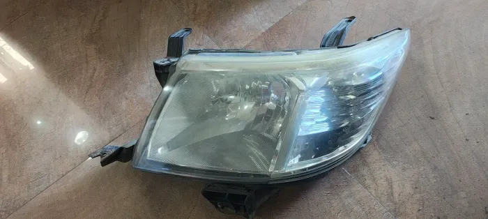 Farol Hilux 12/15 LE (original)