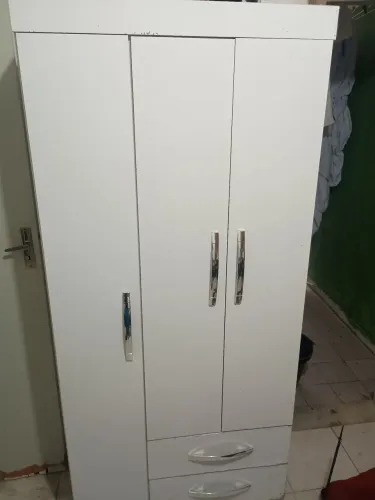 Guarda roupa solteiro