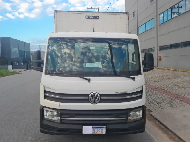 Volkswagen Delivery Express + 3.0 16V 2P TB Diesel 2019