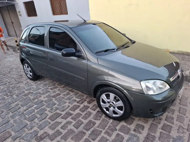 Chevrolet Corsa Hat. Maxx 1.4 8V Econoflex 5P 2011