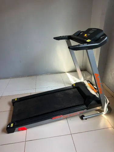 Vendo esteira ergométrica