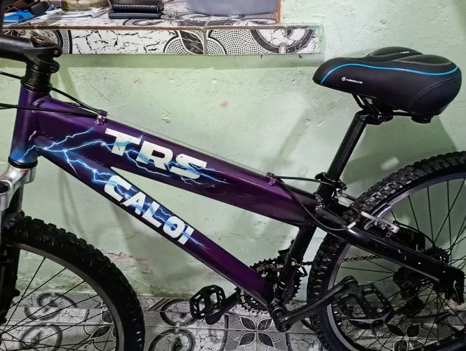 Bicicleta caloi trs aro 26 21 machas