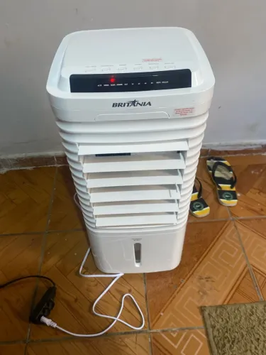 Climatizador Britania BCLO5A 5L 4 em 1