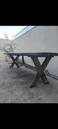 Vendo mesa madeira maciça