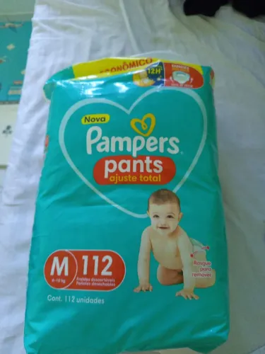 Vendo fraldas tamanho M - diversas marcas. 