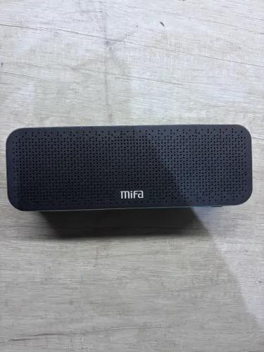 Caixa de som Mifa A20