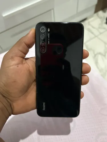 Redmi not 8,64 Gb. Acompanha película e carregador.