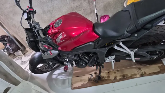 CB 650R