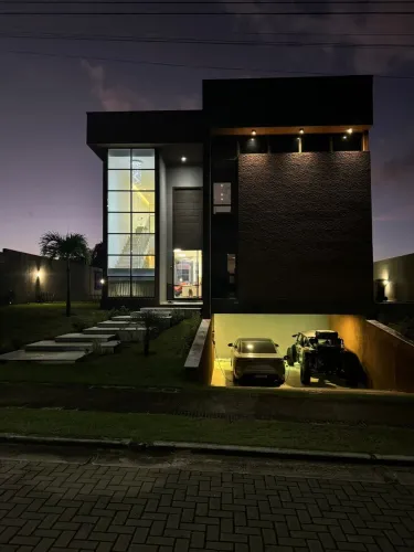Casa em condomínio, 3 quartos, 3 suítes, 300 m², 3 vagas no Cotovelo (Distrito Litoral) em