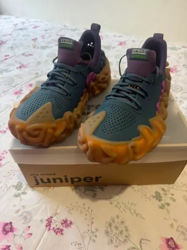 Salehe Bembury x Crocs Juniper Taro