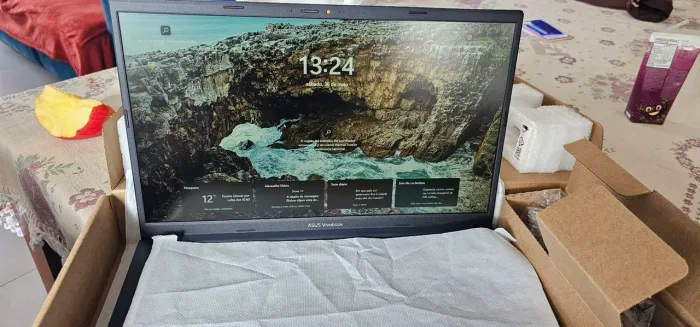 Notebook ASUS 1504V