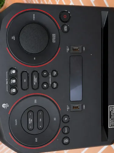 LG XBOOM Original - Som Potente Bluetooth - Ótimo Estado