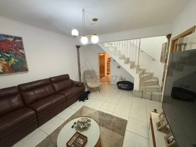 Casa a Venda na Vila Nova Mazzei, com 127 m², 2 quartos, 2 vagas