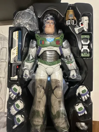Hot toys Buzz Lightyear - Toy story