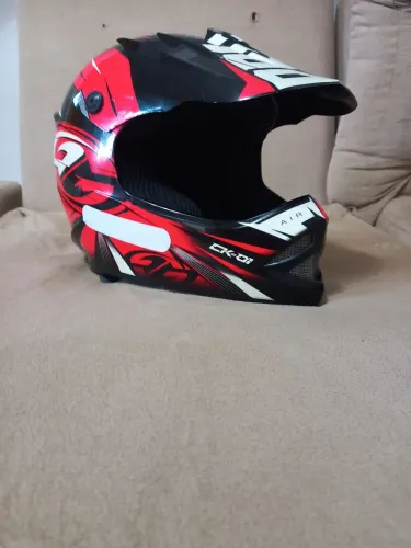 Capacete de motocross (Pro Tork)