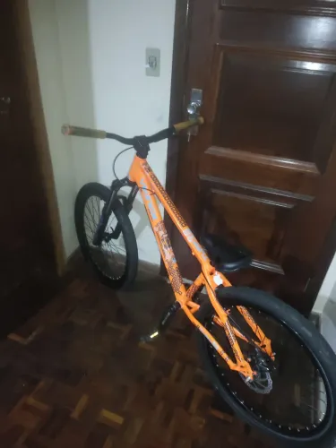 Bicicleta Vikingx tuff 30