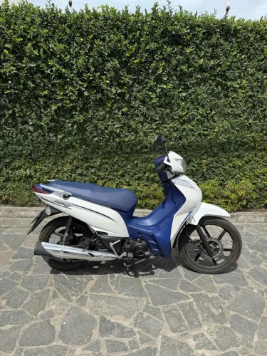 JET 125 ? 2026 /600 km rodados emplacada 2026