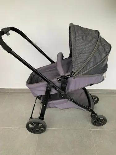 carrinho bebe com cadeirinha de carro