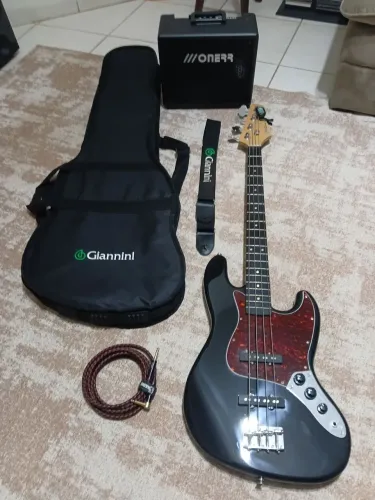Vendo contrabaixo Giannini Standard Edition + amplificador Onner